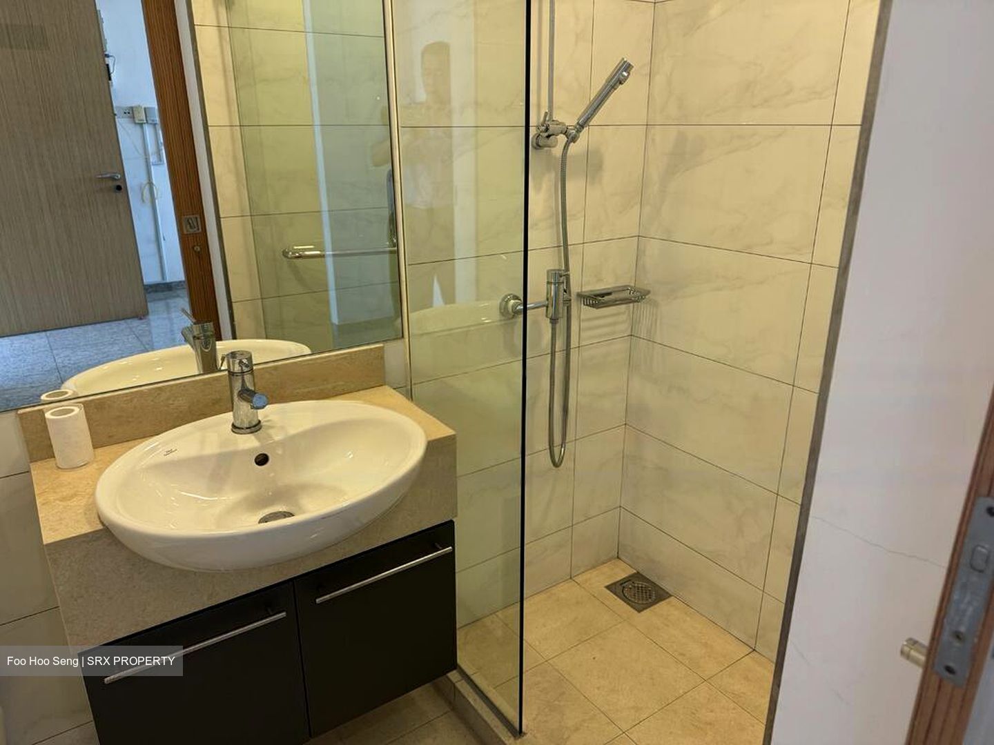 Clarke Quay MRT (D1), Office #582804641